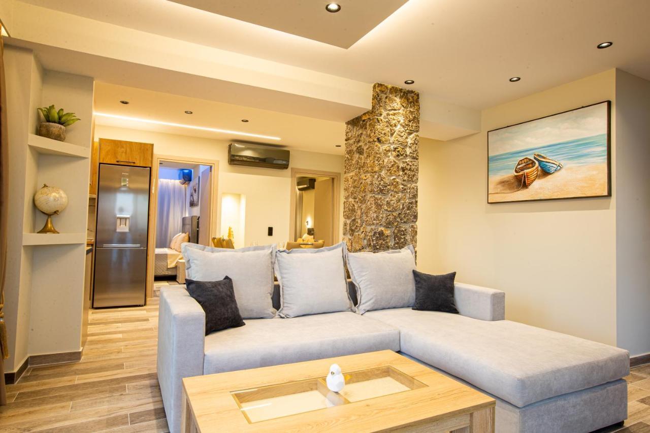 Black Rocks Family, Luxury Seafront Beach Maisonette Агиос Гордиос Екстериор снимка